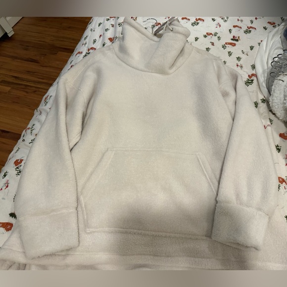 Nike pull over - Picture 1 of 3